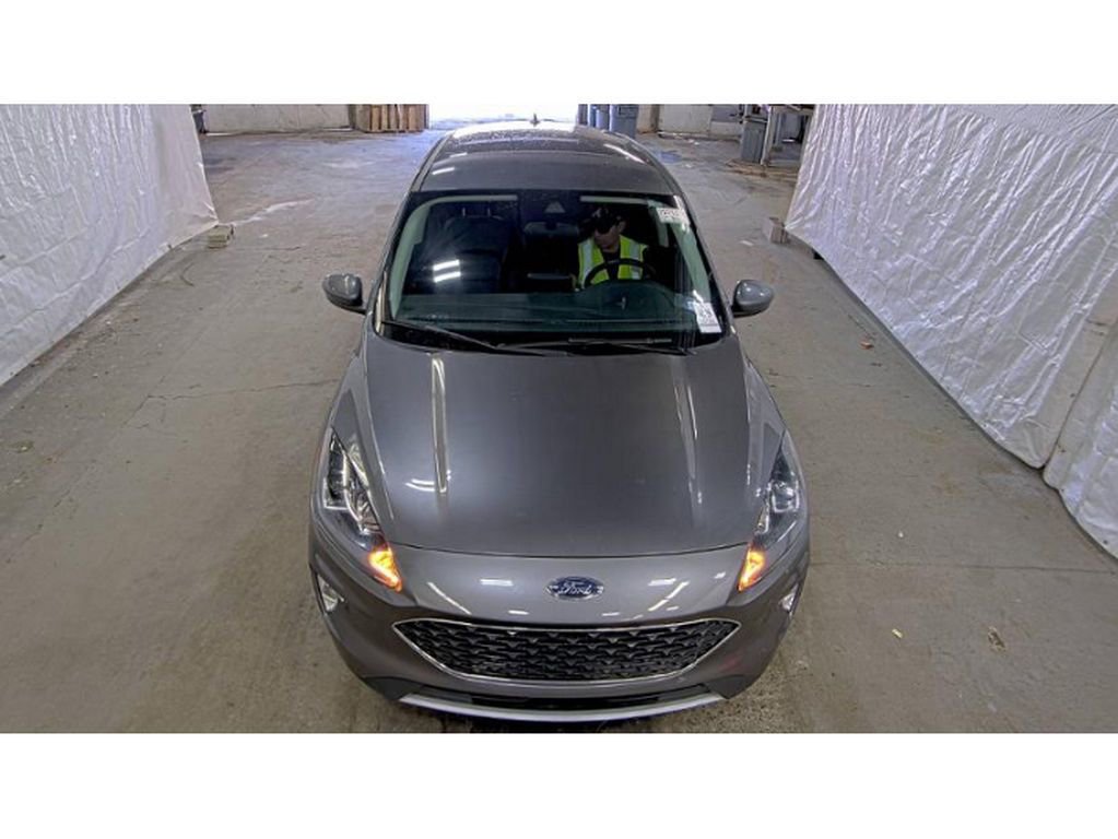 Used 2022 Ford Escape SEL FWD image 2