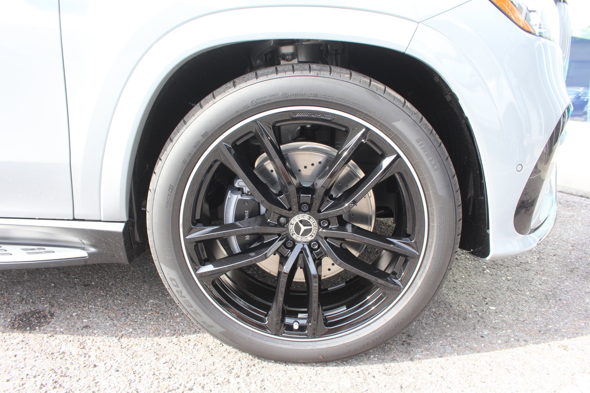 New 2026 Mercedes-Benz GLS 580 4MATIC image 11