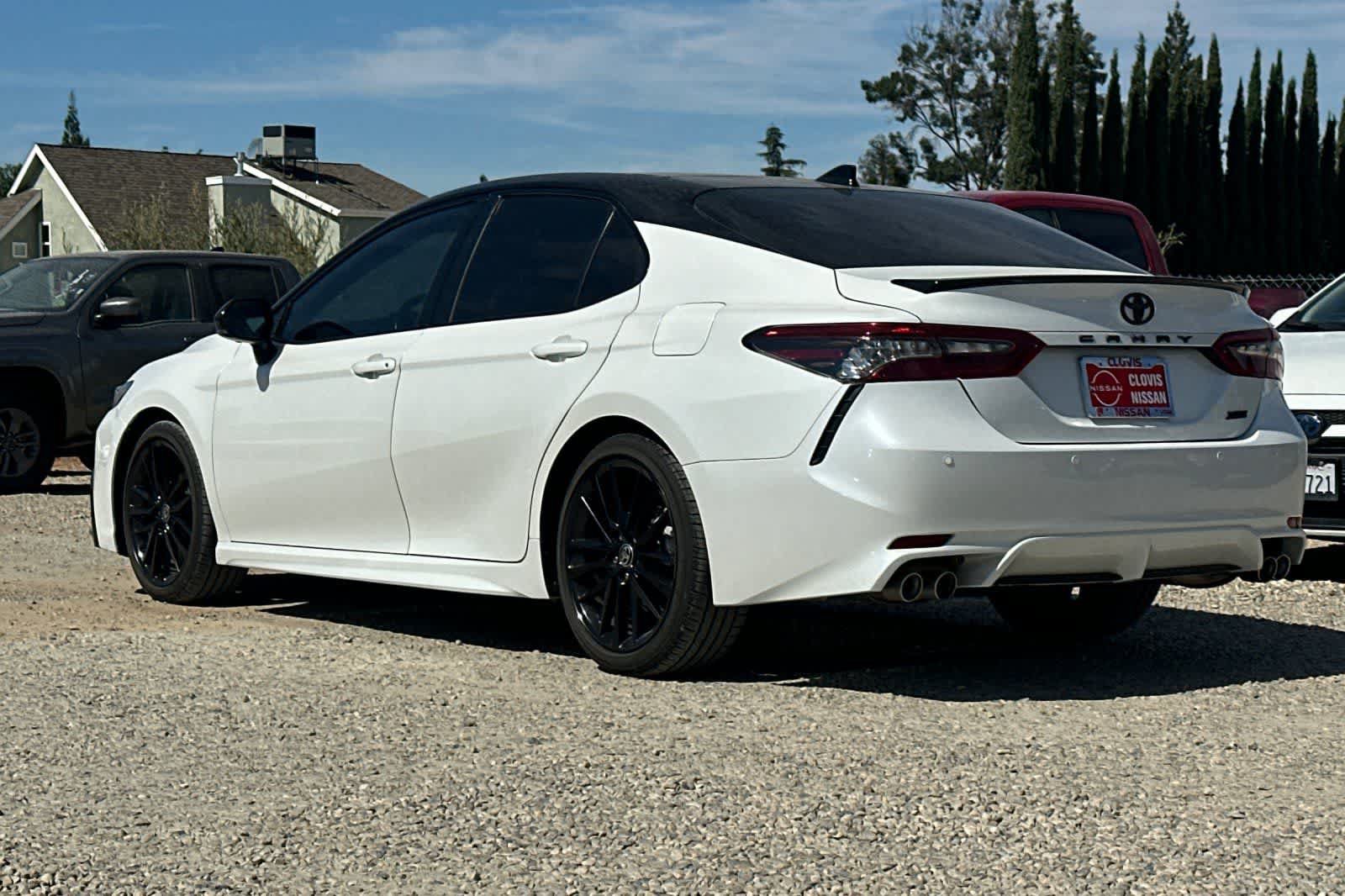 Used 2022 Toyota Camry XSE w/ Navigation Package FWD image 7