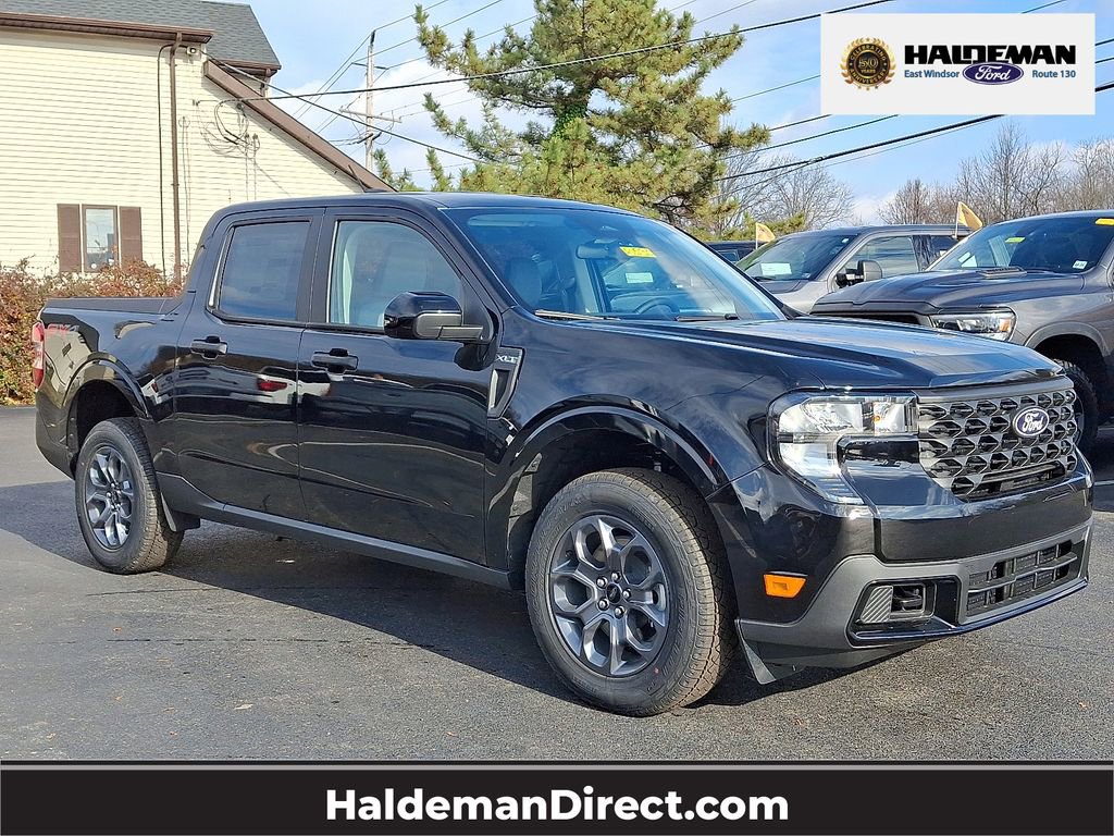 New 2025 Ford Maverick XLT w/ XLT Luxury Package AWD/4WD image 1