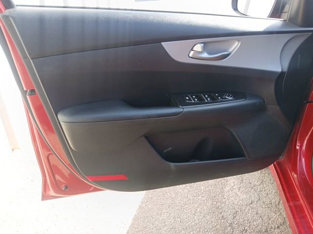 Used 2022 Kia Forte LXS FWD image 37