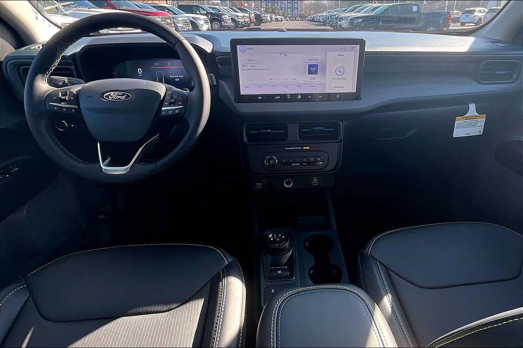 New 2026 Ford Maverick Lobo image 5