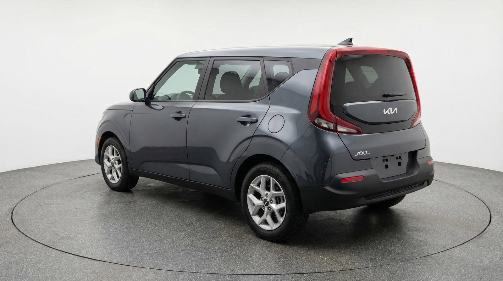Used 2025 Kia Soul LX w/ LX Technology Package image 6