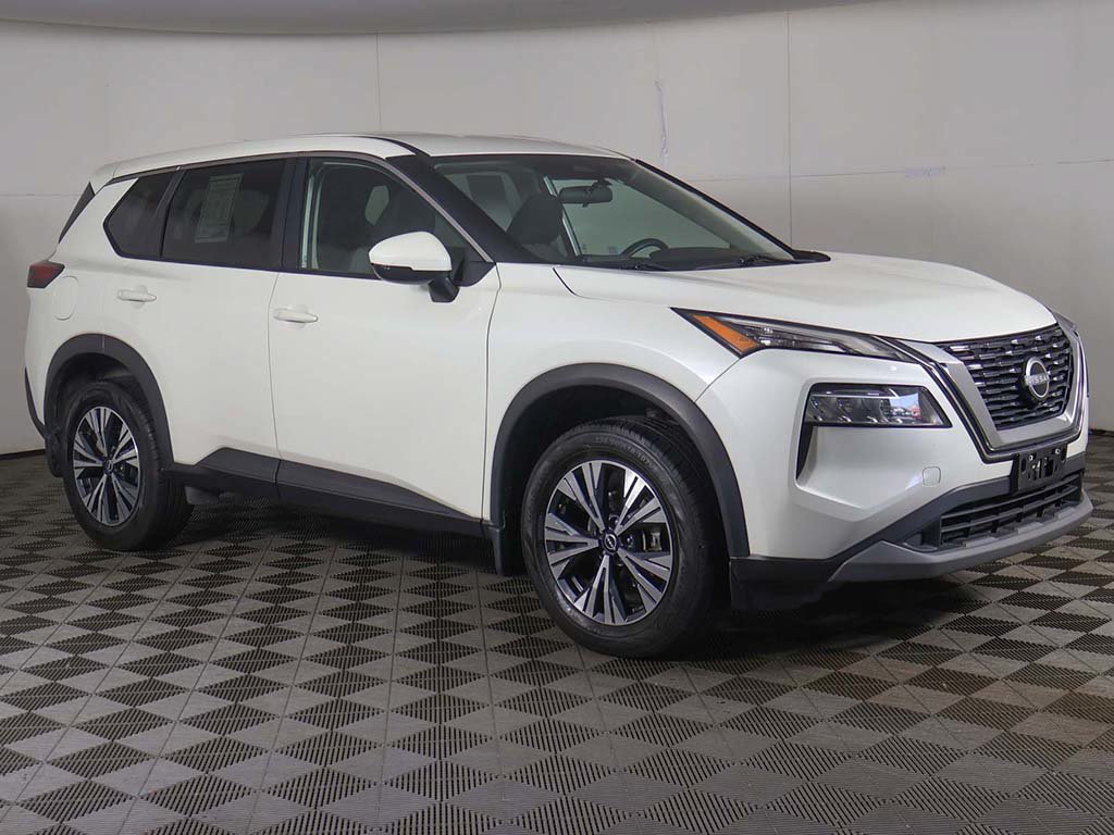 Used 2022 Nissan Rogue SV AWD/4WD image 2