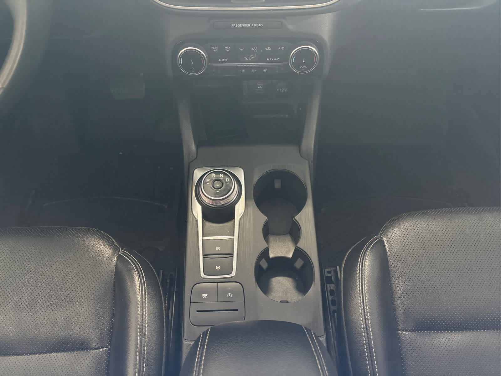 Certified 2022 Ford Escape SEL w/ Technology Package AWD/4WD image 13