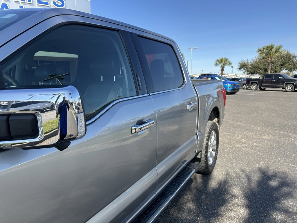 Used 2021 Ford F150 Lariat image 12