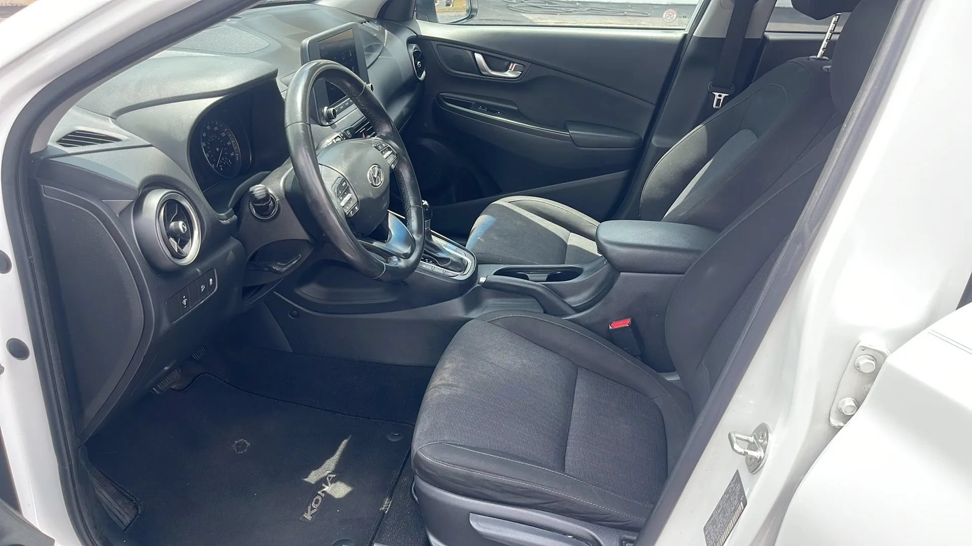 Used 2022 Hyundai Kona SEL w/ Convenience Package FWD image 22