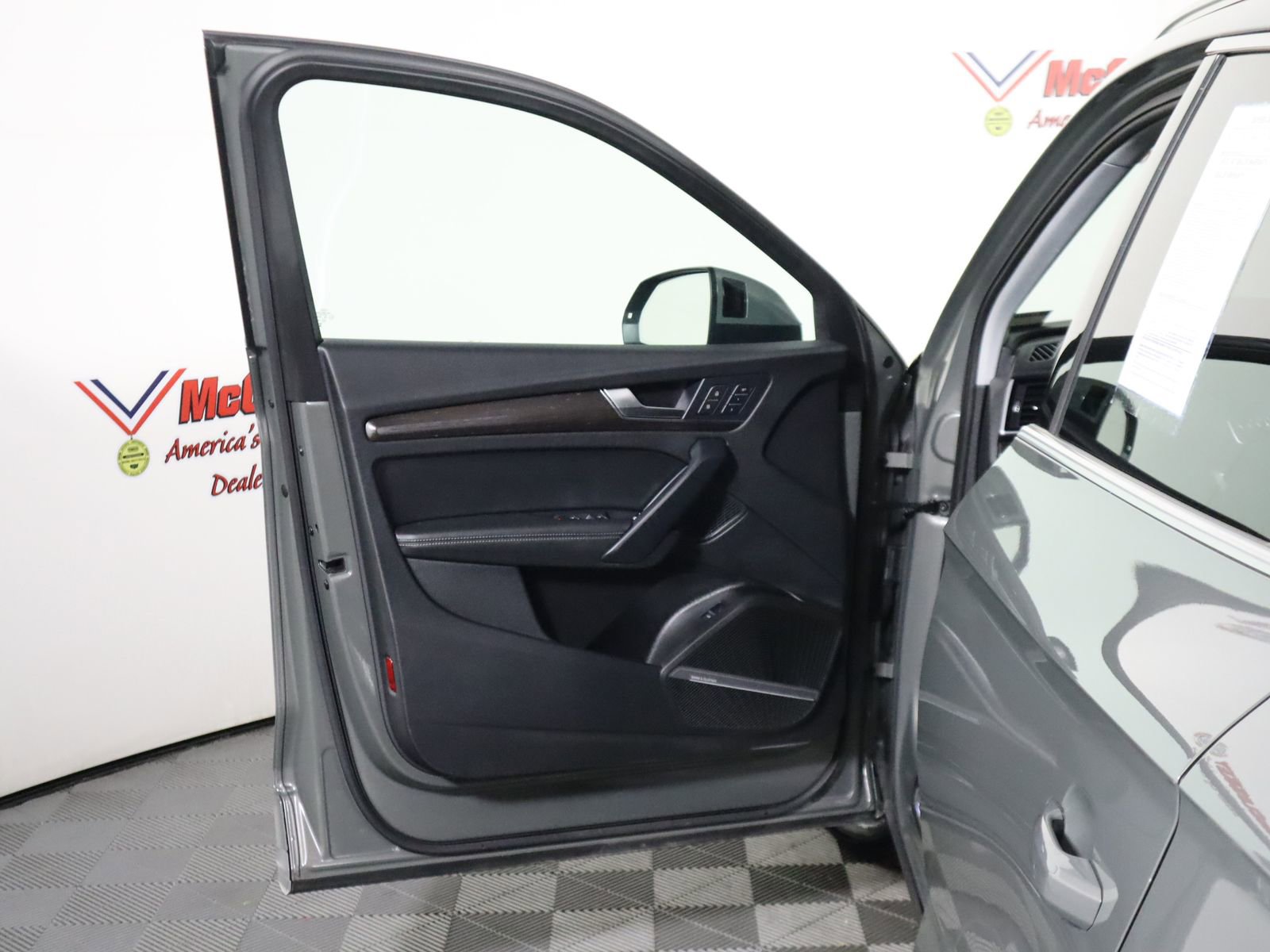 Used 2024 Audi Q5 2.0T Premium Plus image 27