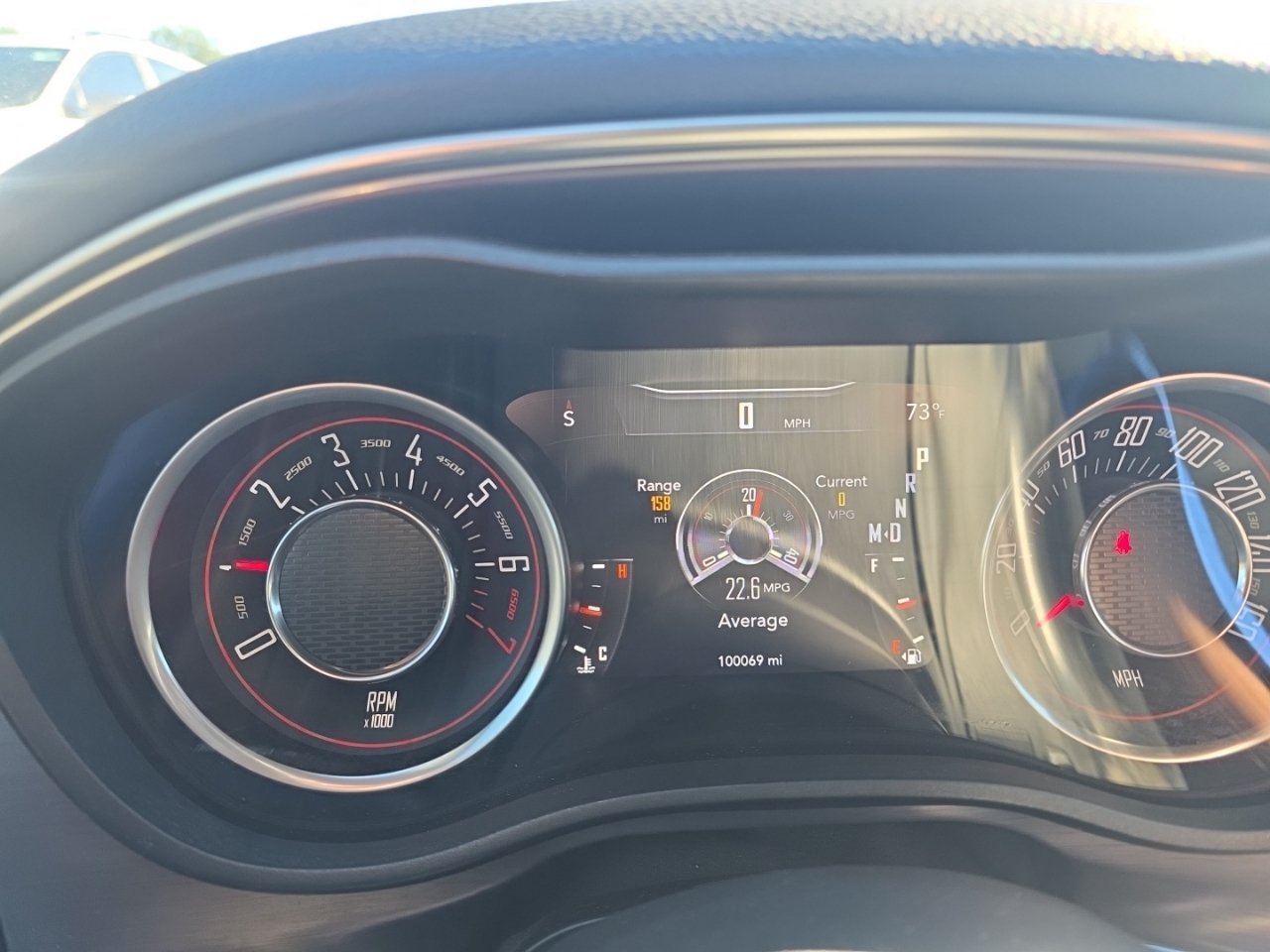Used 2015 Dodge Challenger SXT RWD image 11