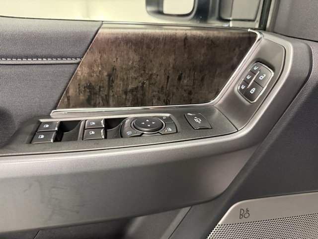 Used 2025 Ford F250 Lariat w/ Lariat Ultimate Package image 12