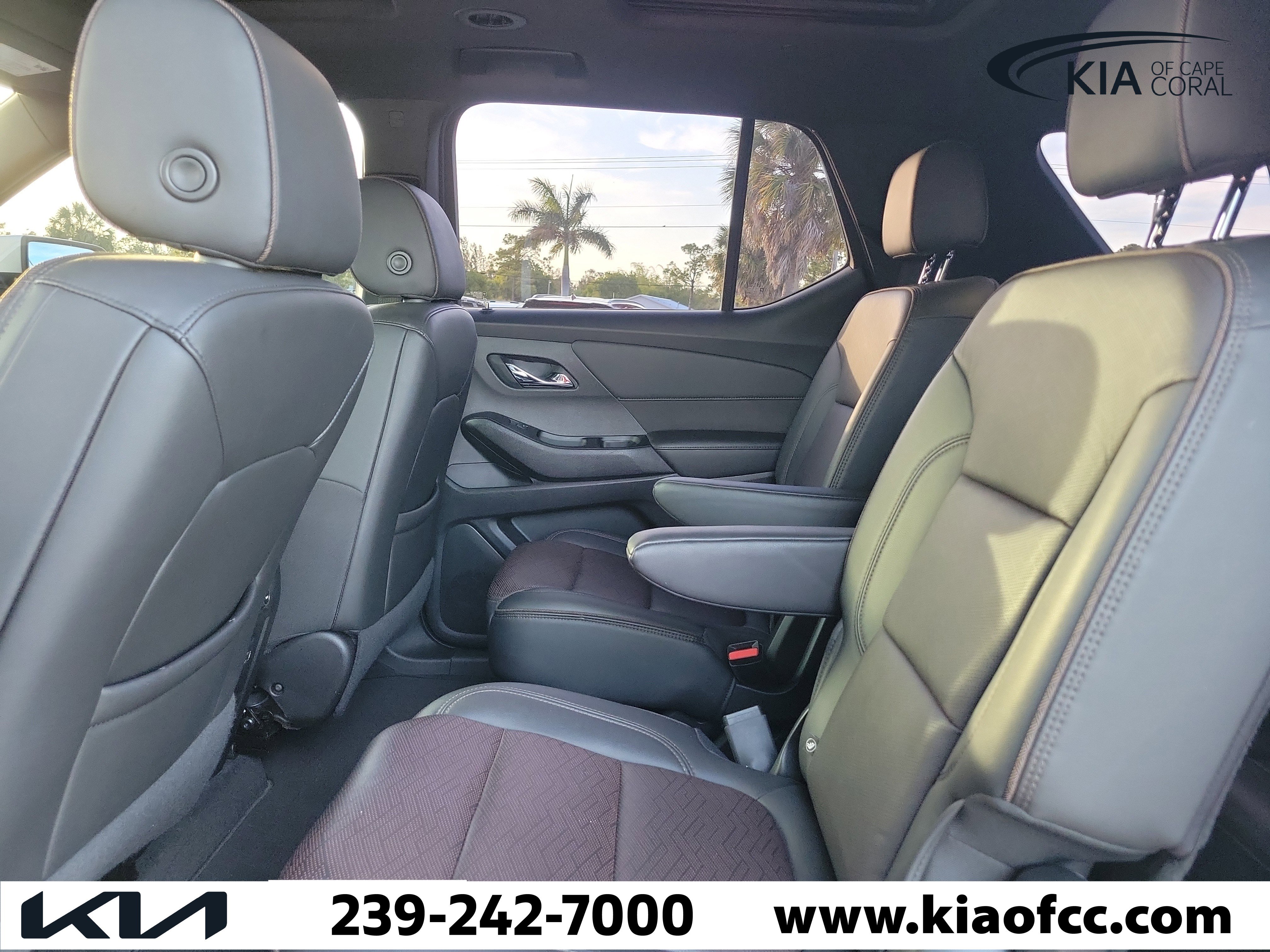 Used 2023 Chevrolet Traverse High Country w/ LPO, 'HIT The Road' Package FWD image 15