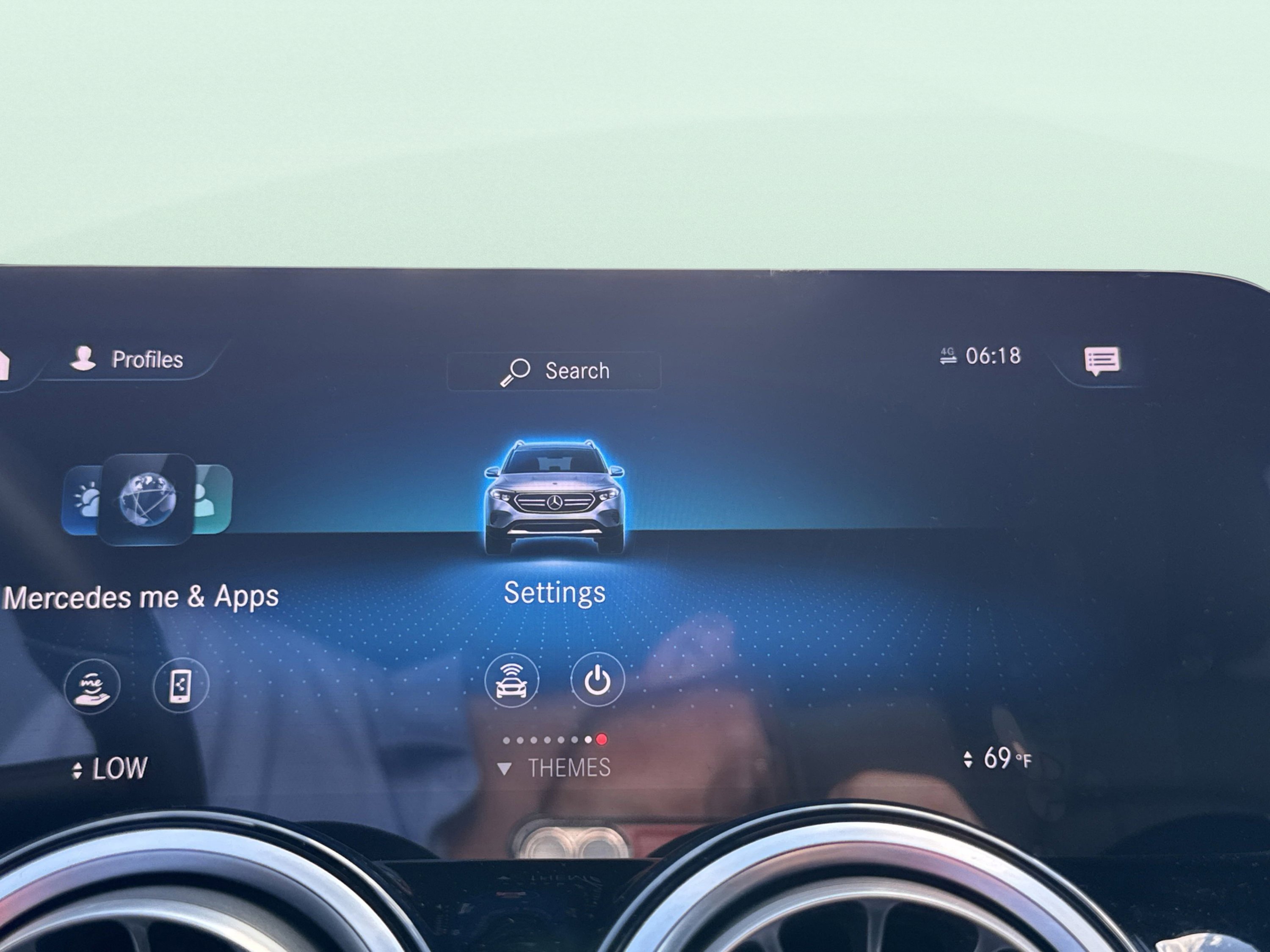 Used 2023 Mercedes-Benz EQB 350 4MATIC SUV w/ Exclusive Package image 72