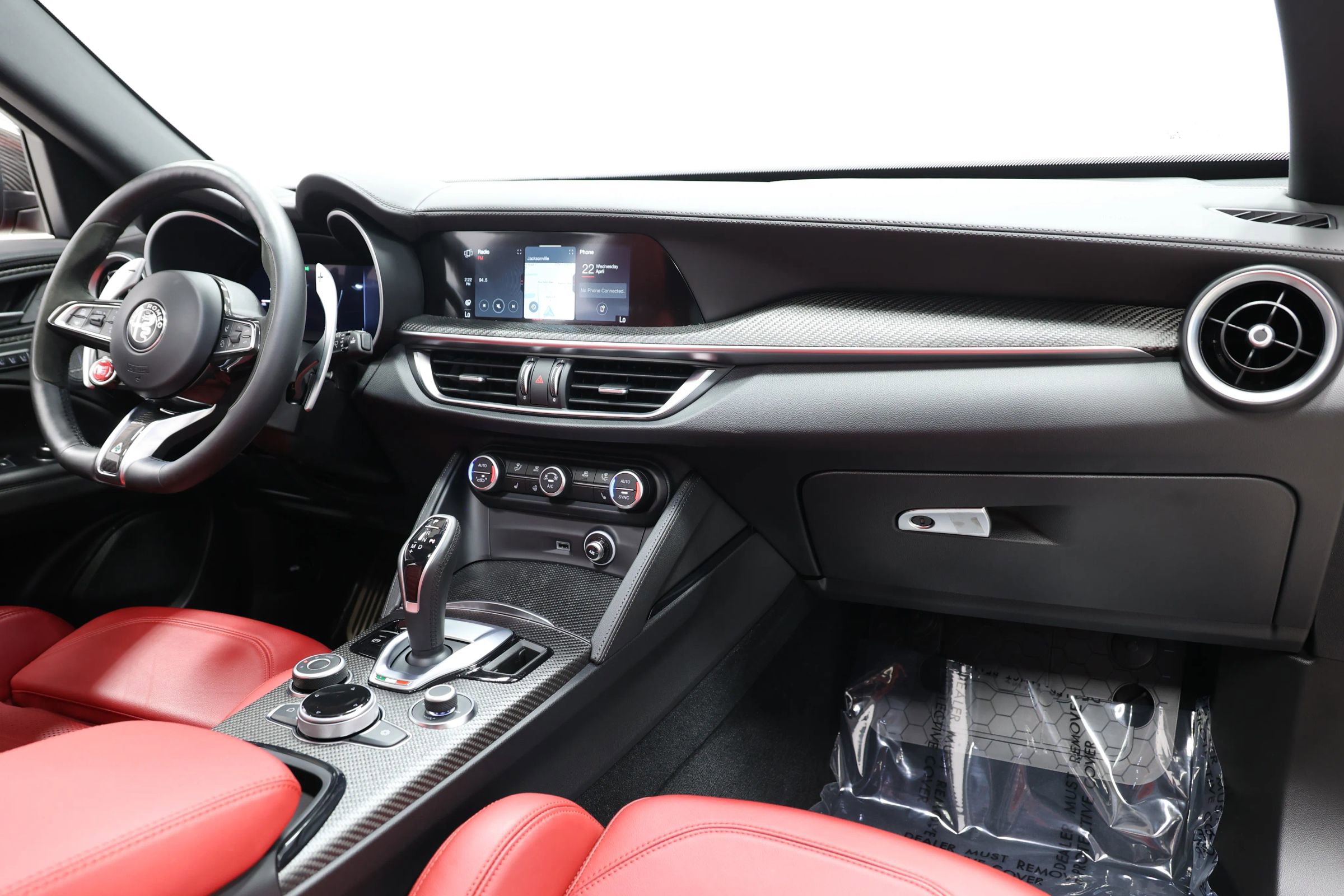 Used 2024 Alfa Romeo Stelvio Quadrifoglio image 86