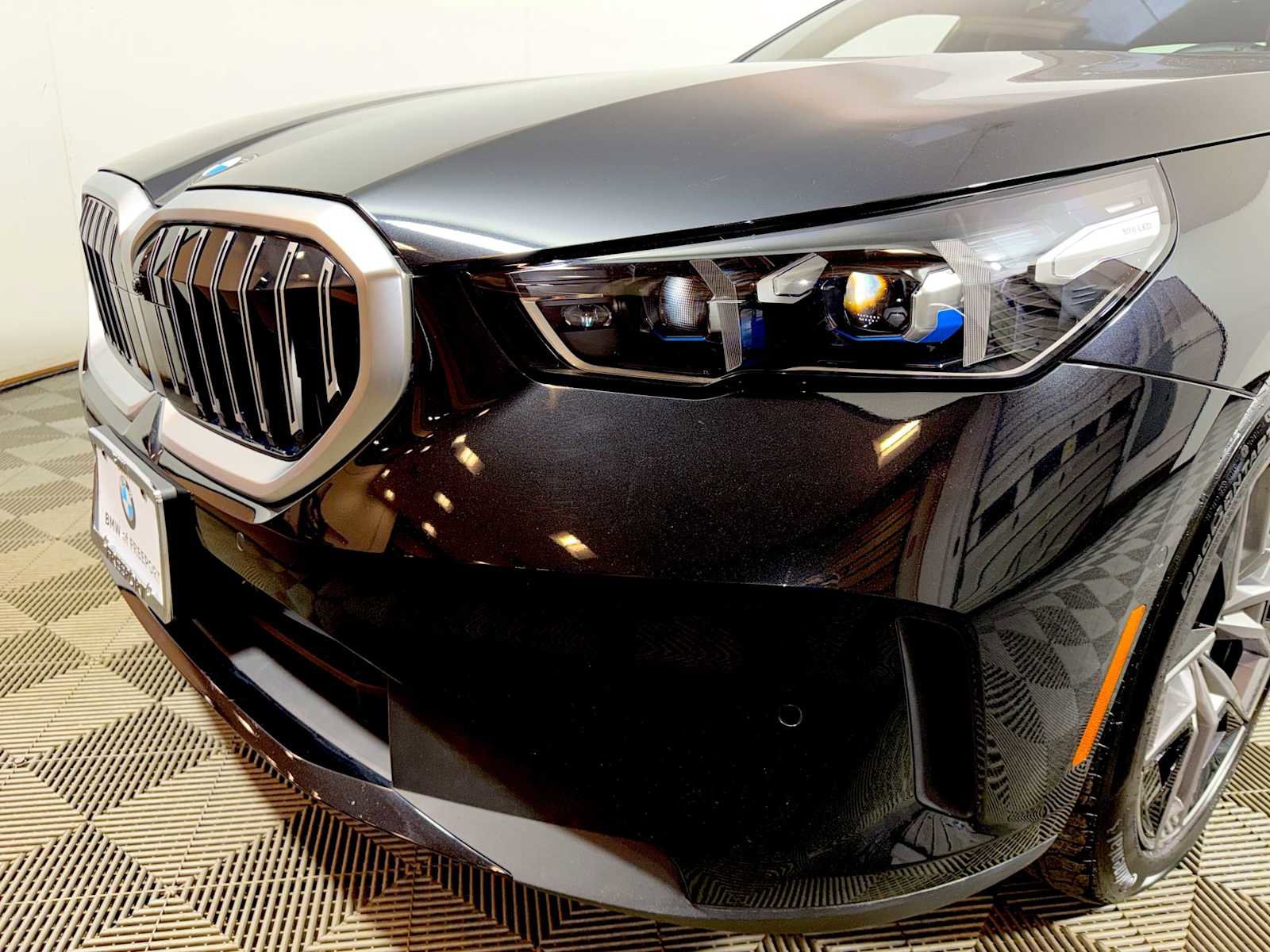 Used 2026 BMW 530i xDrive w/ Premium Package AWD/4WD image 27