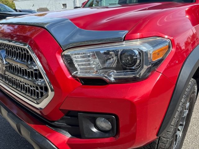 Used 2017 Toyota Tacoma TRD Off-Road image 44