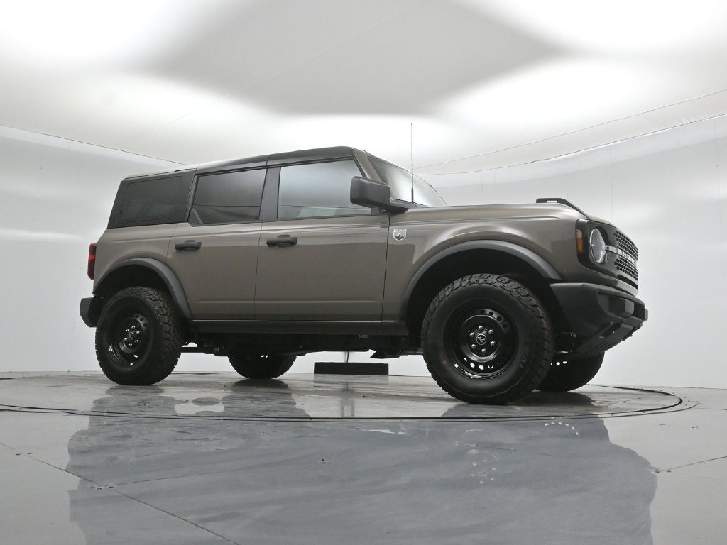 New 2026 Ford Bronco Big Bend AWD/4WD image 3