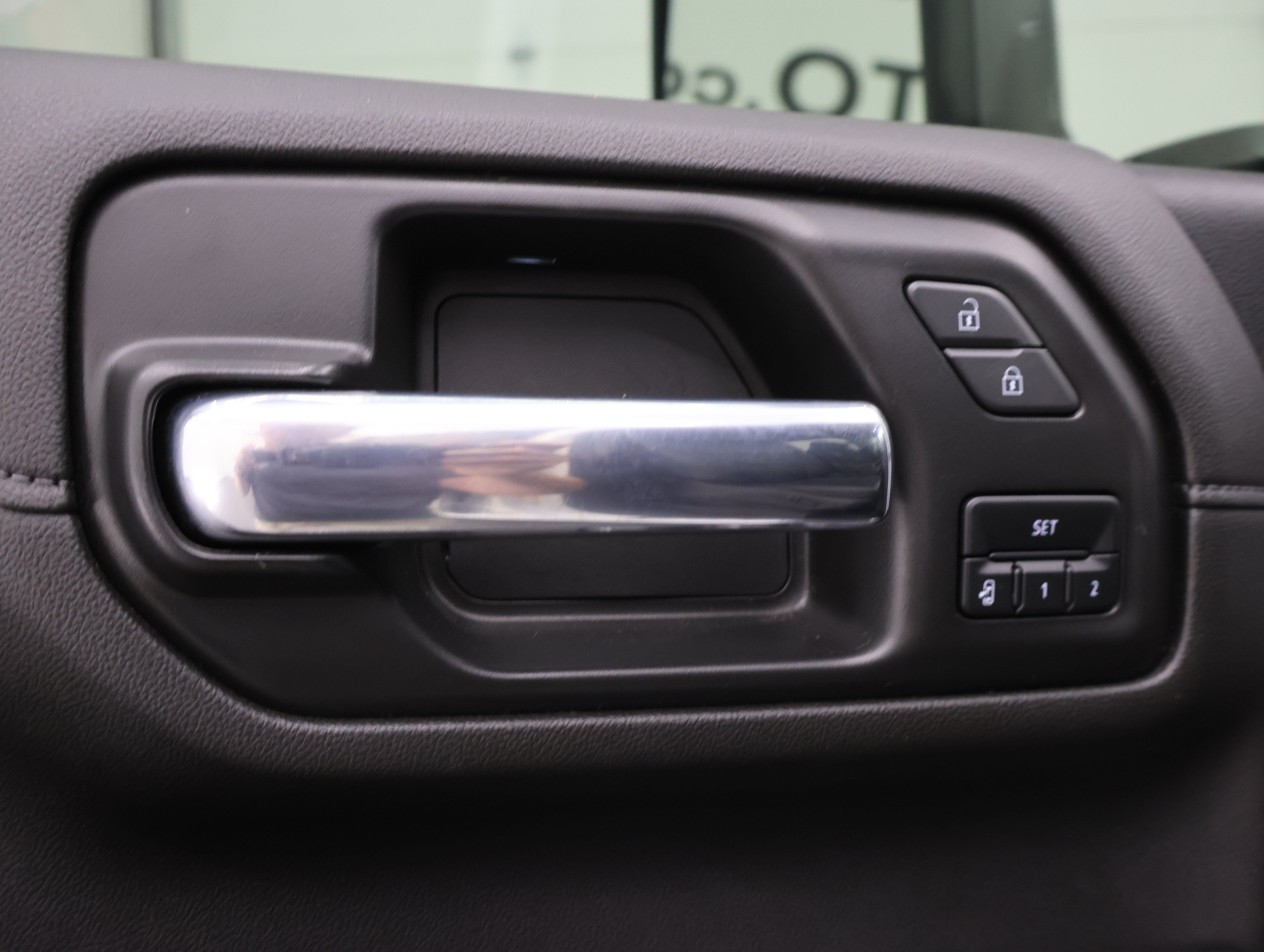 Used 2023 Chevrolet Silverado 2500 LTZ AWD/4WD image 42