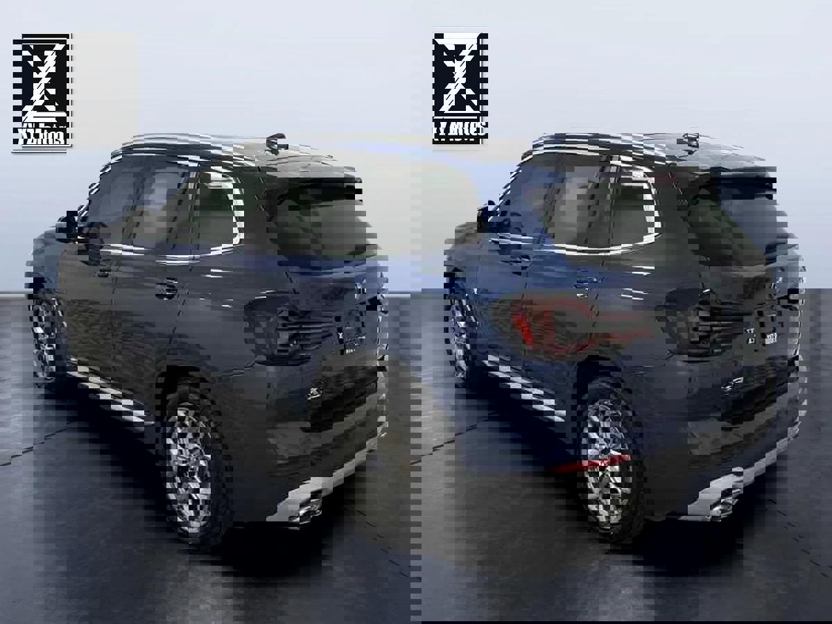 Used 2022 BMW X3 xDrive30i image 4