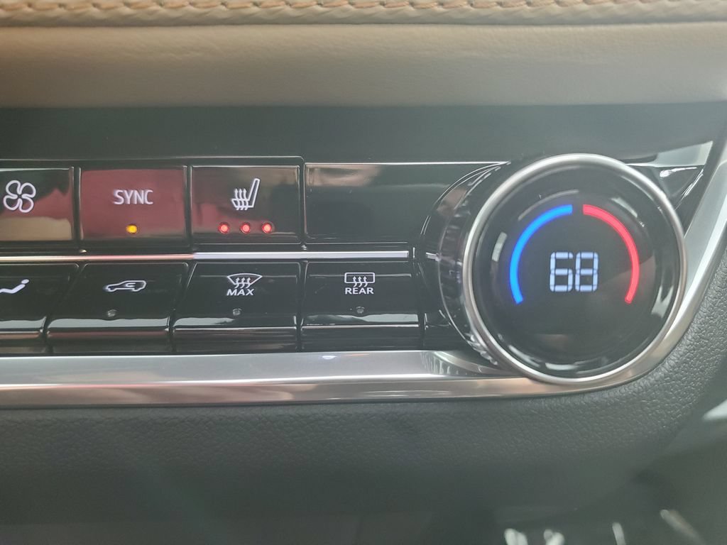 New 2026 Chevrolet Equinox ACTIV w/ Safety and Technology Package AWD/4WD image 37