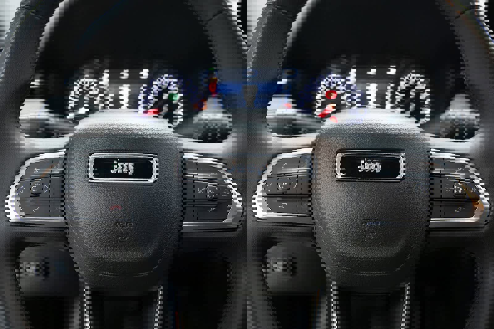 Used 2023 Jeep Compass Latitude image 14