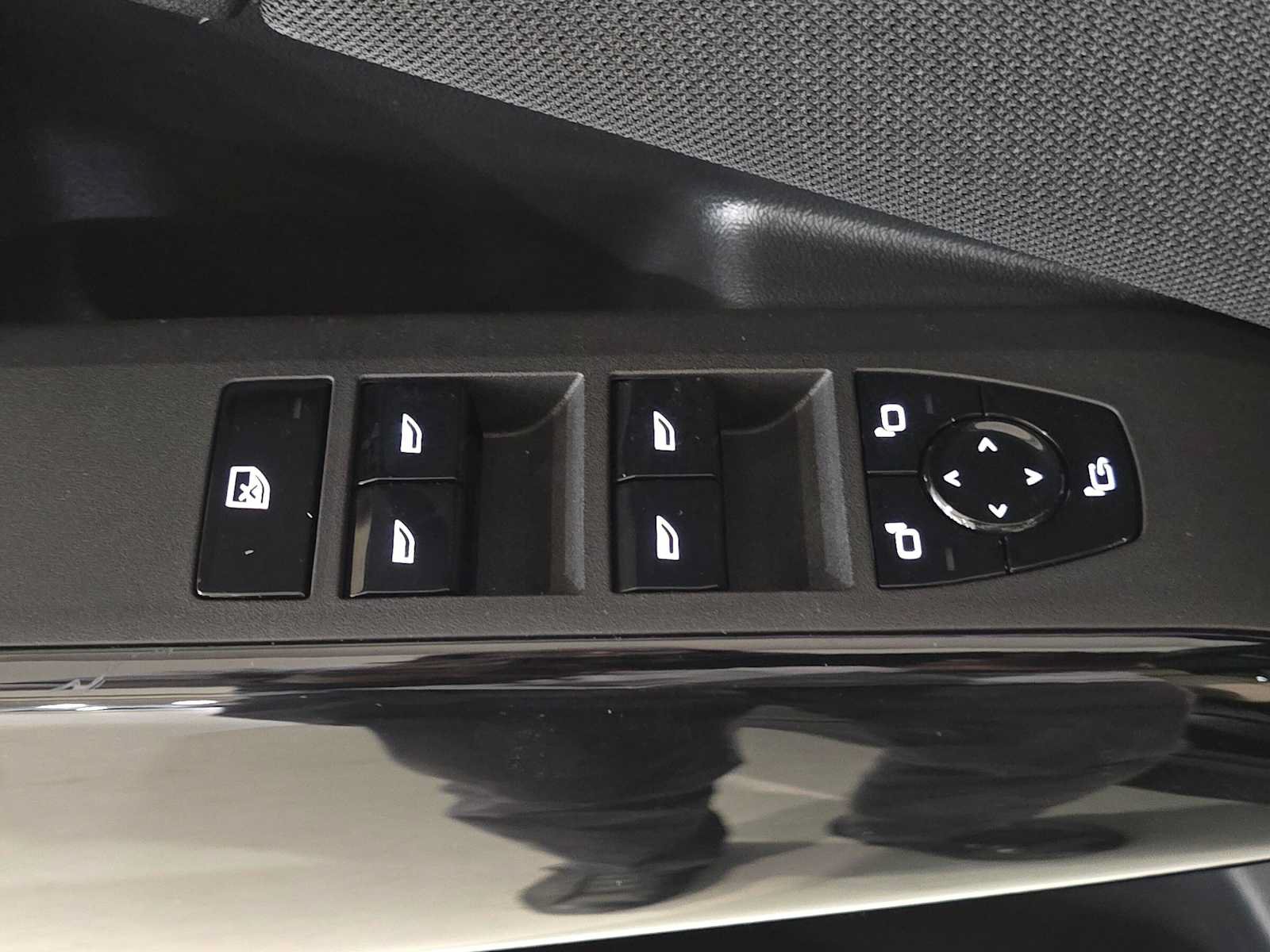 Used 2026 BMW X3 xDrive30i w/ Premium Package AWD/4WD image 24