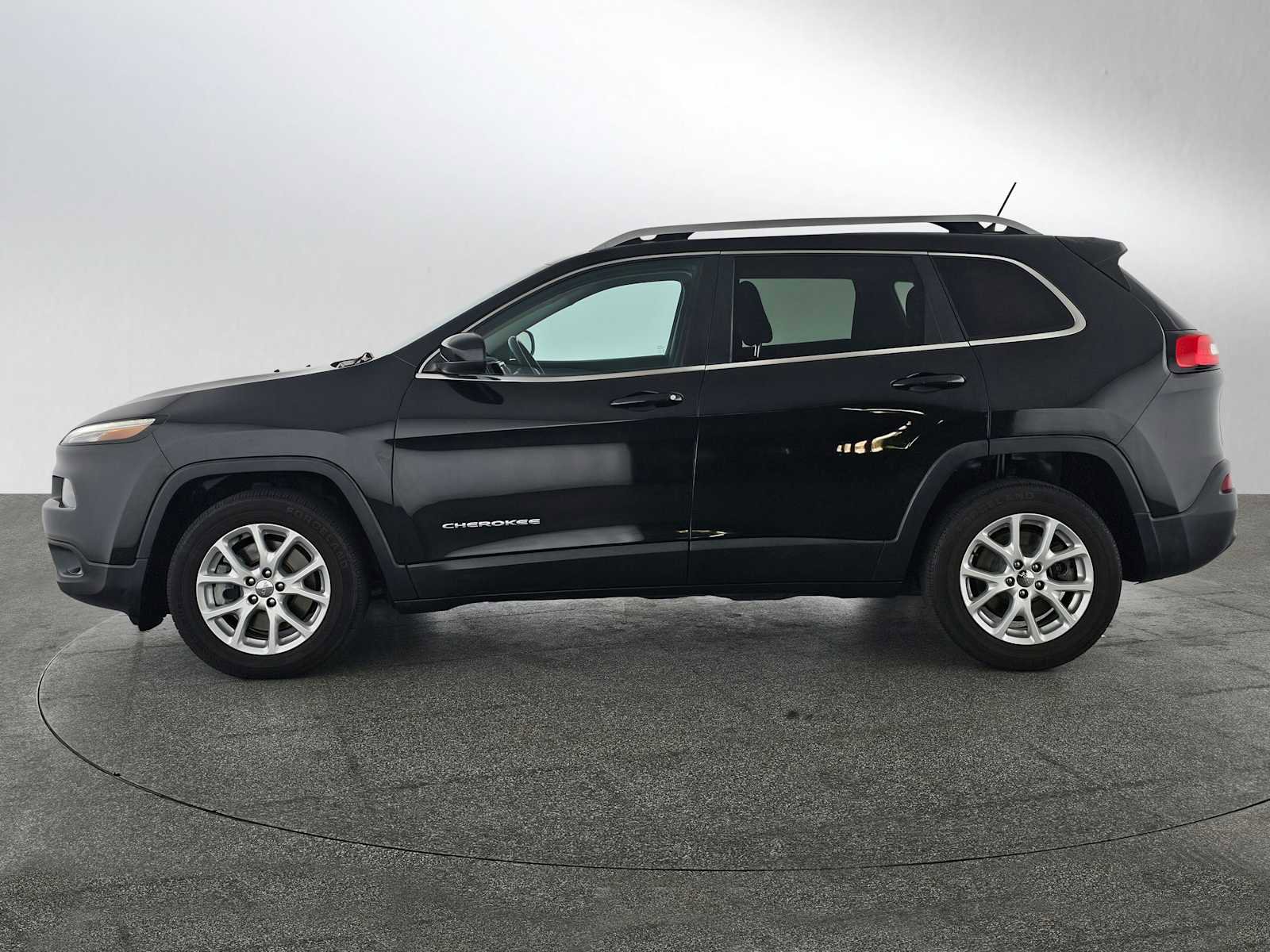 Used 2014 Jeep Cherokee Latitude image 6