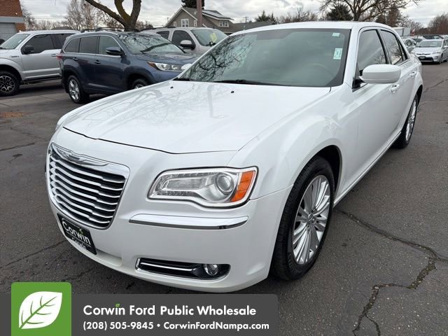 Used 2013 Chrysler 300 AWD w/ Driver Convenience Group image 1