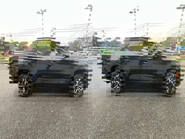 New 2025 Hyundai Santa Cruz XRT image 2