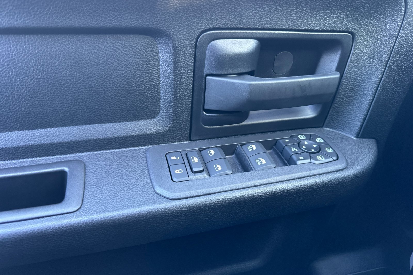 New 2027 RAM 2500 Tradesman AWD/4WD image 11