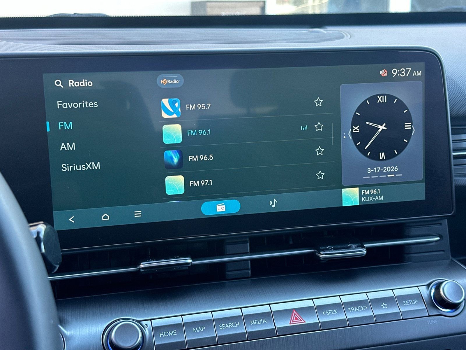 Certified 2025 Hyundai Kona SEL image 20
