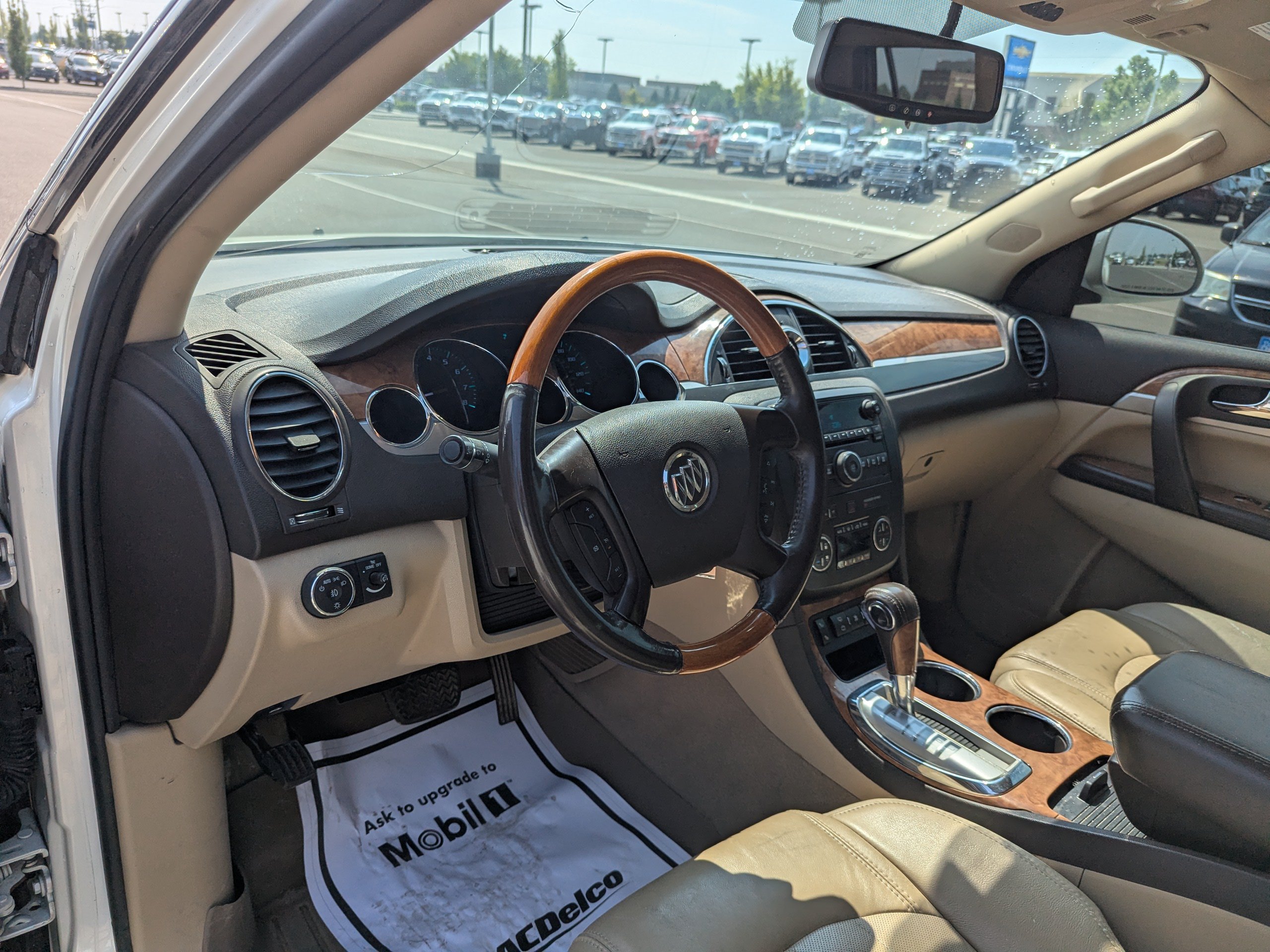 Used 2011 Buick Enclave CXL AWD/4WD image 13