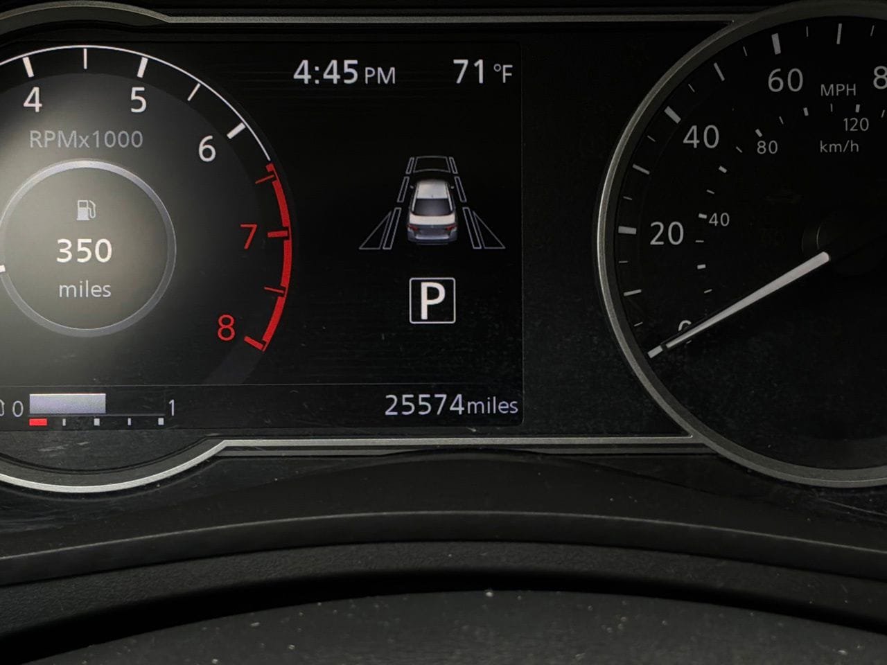 Used 2025 Nissan Versa SV FWD image 34