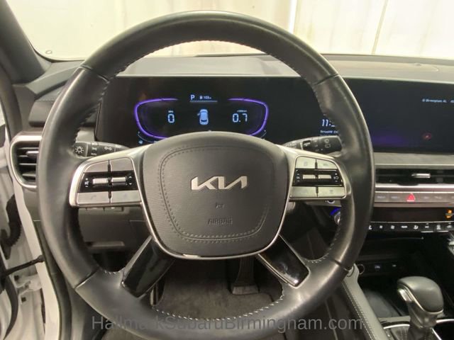 Used 2024 Kia Telluride EX w/ EX Captain's Chair Package image 23