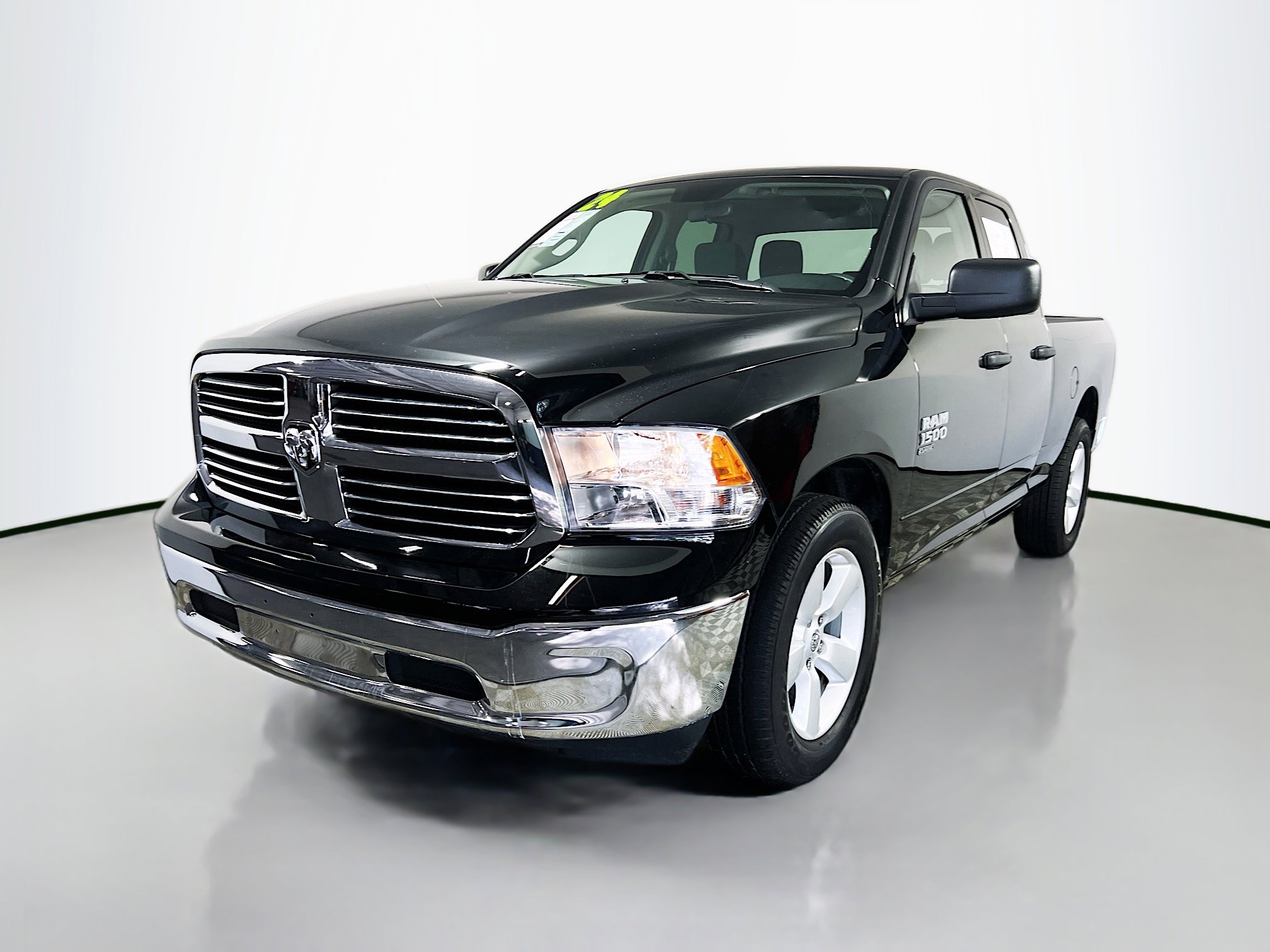 Used 2024 RAM 1500 Classic SLT image 10