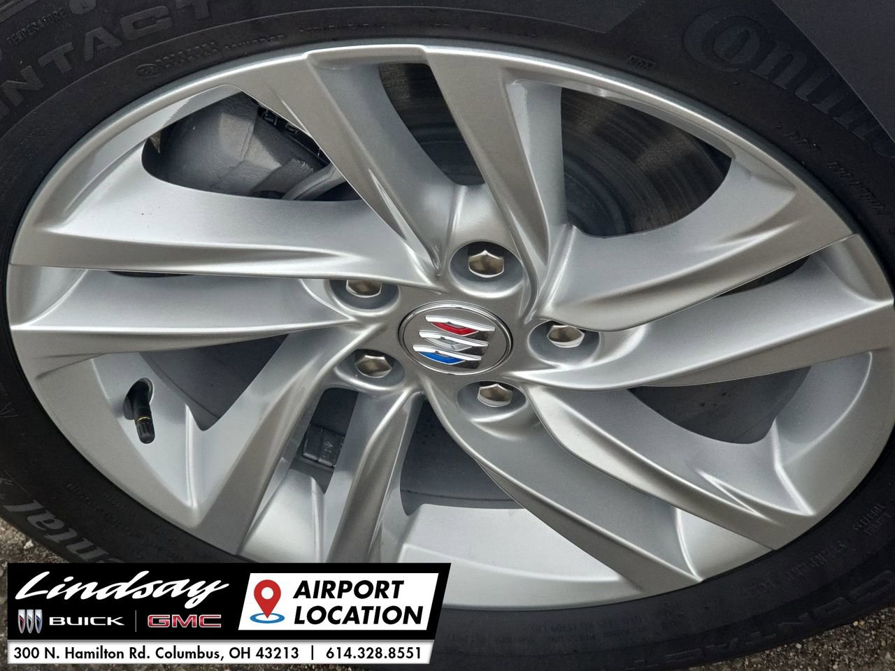 New 2026 Buick Envista Sport Touring w/ Convenience I Package FWD image 32