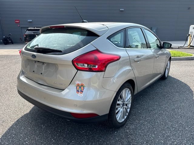 Used 2017 Ford Focus Titanium FWD image 7