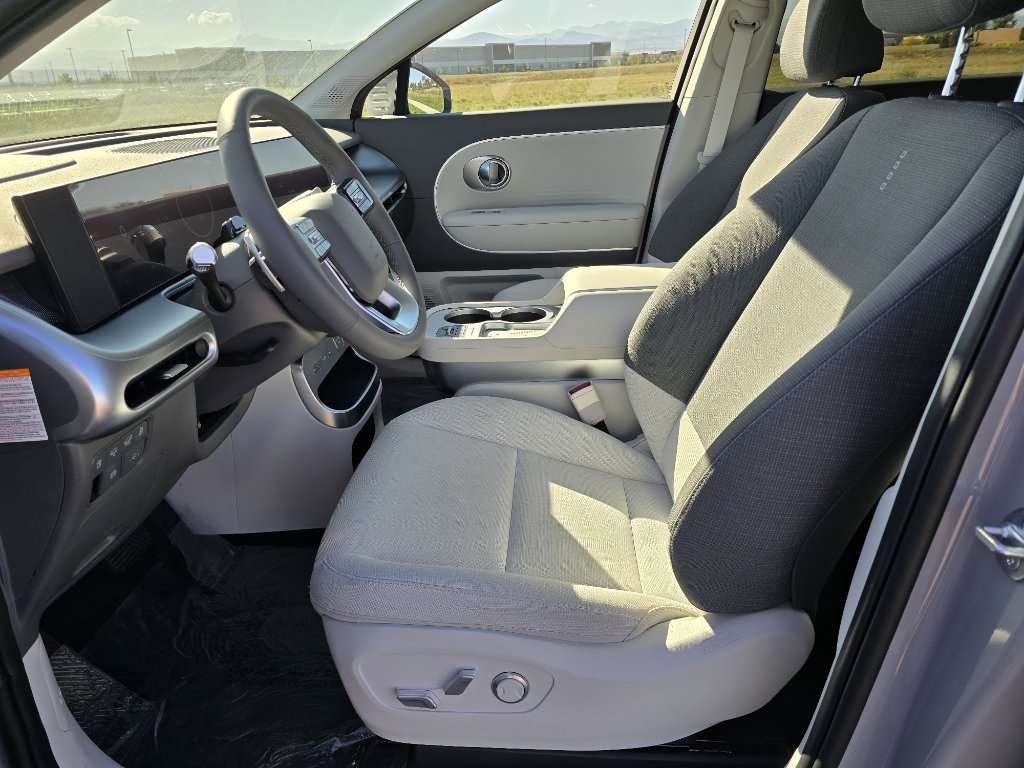 New 2026 Hyundai Ioniq 9 S image 11