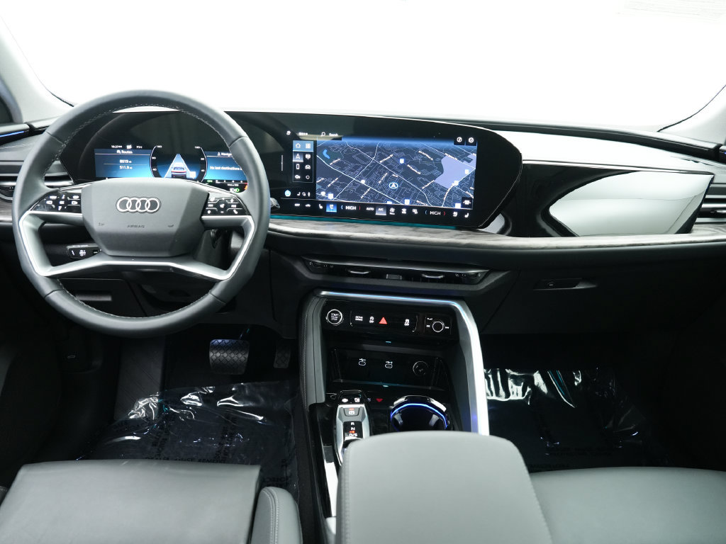 Certified 2025 Audi Q5 Premium Plus w/ Premium Plus AWD/4WD image 10