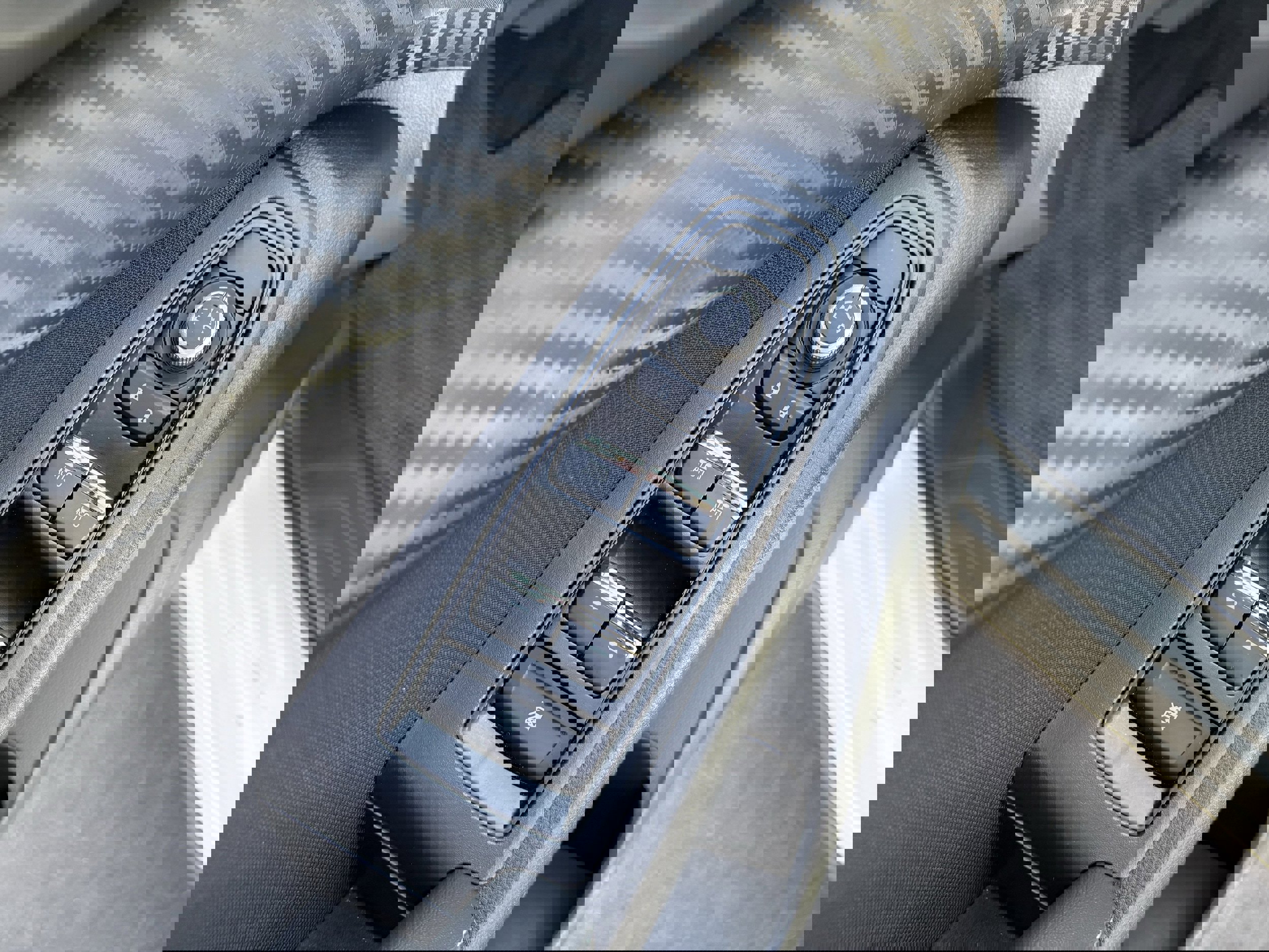 Certified 2025 Subaru Ascent Premium image 25