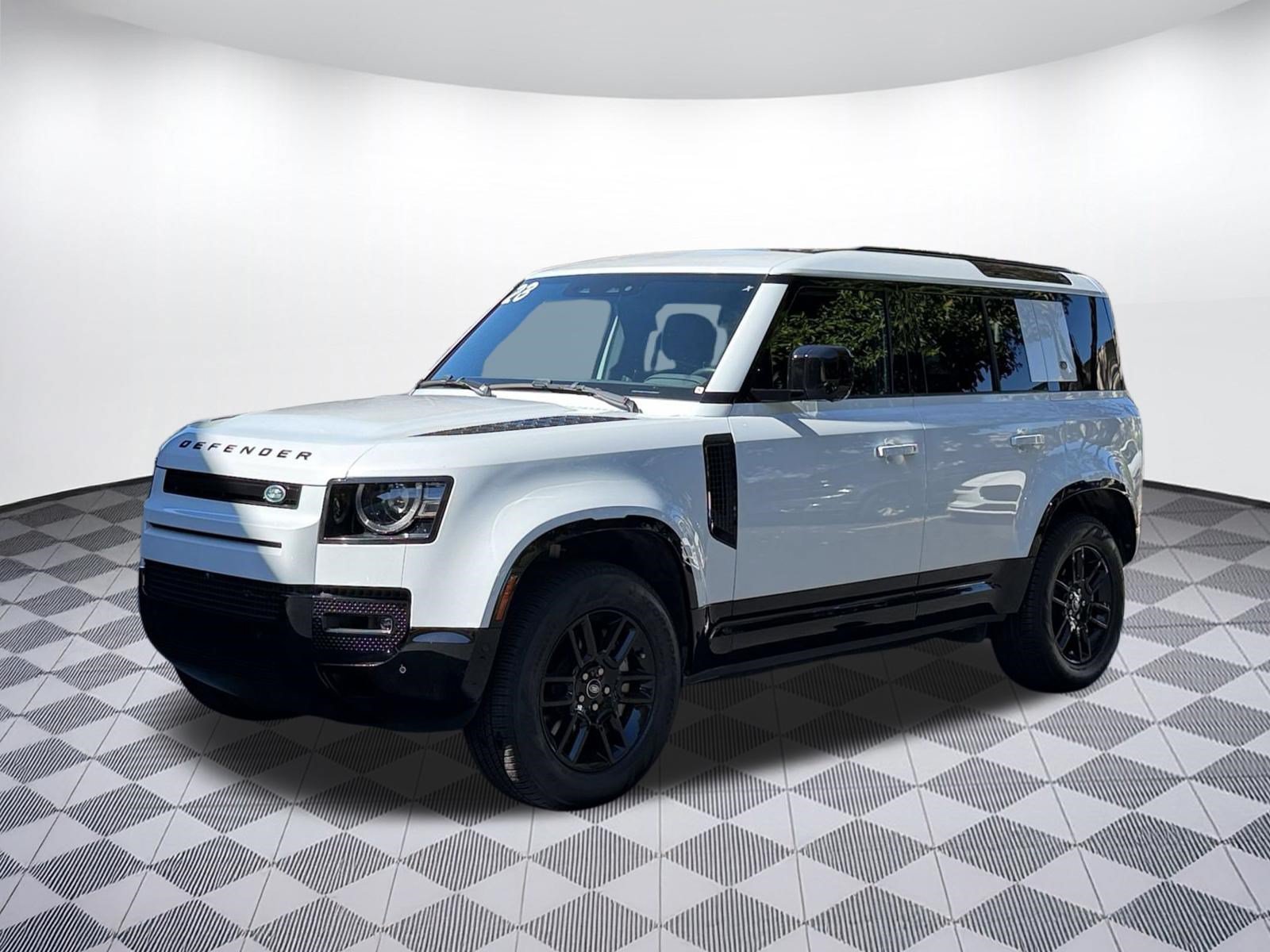 Used 2023 Land Rover Defender 110 X-Dynamic SE AWD/4WD image 1