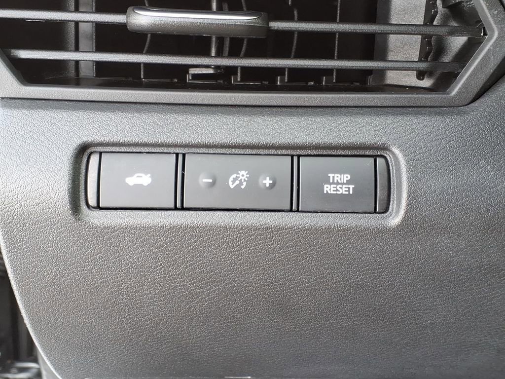 Certified 2022 Nissan Altima 2.5 SR image 13