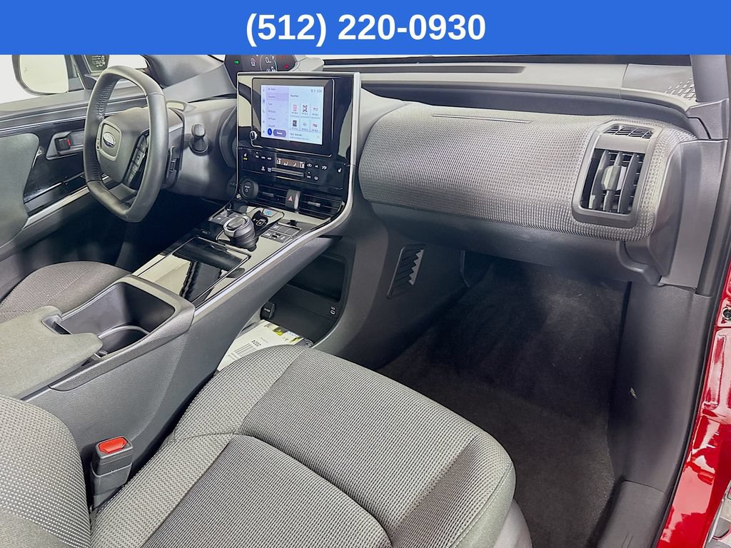 Used 2024 Subaru Solterra AWD/4WD image 34