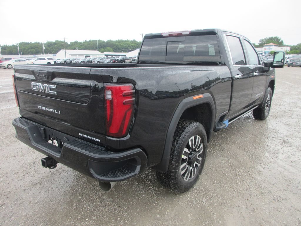 New 2026 GMC Sierra 2500 Denali Ultimate AWD/4WD image 5