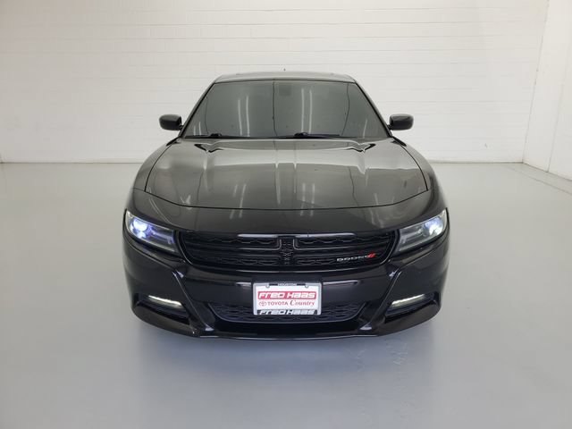Used 2016 Dodge Charger R/T w/ Navigation & Travel Group RWD image 3