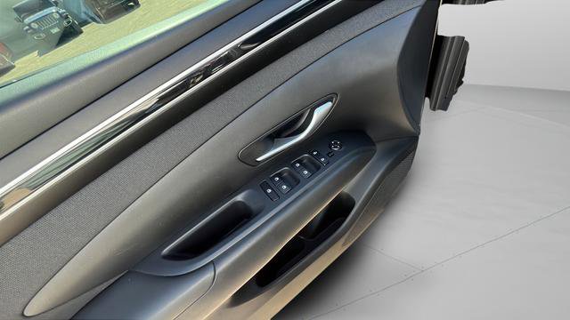 Used 2023 Hyundai Tucson SEL w/ Convenience Package image 10