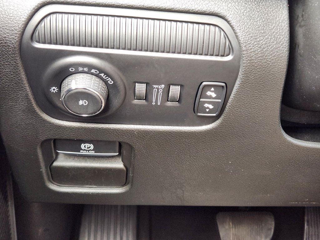 Used 2024 Jeep Wagoneer Series II w/ Flexible Seating Group AWD/4WD image 26