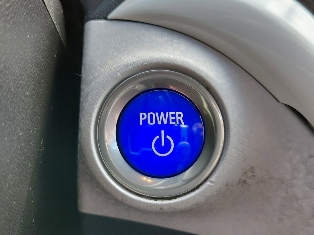 Used 2019 Chevrolet Bolt LT image 30