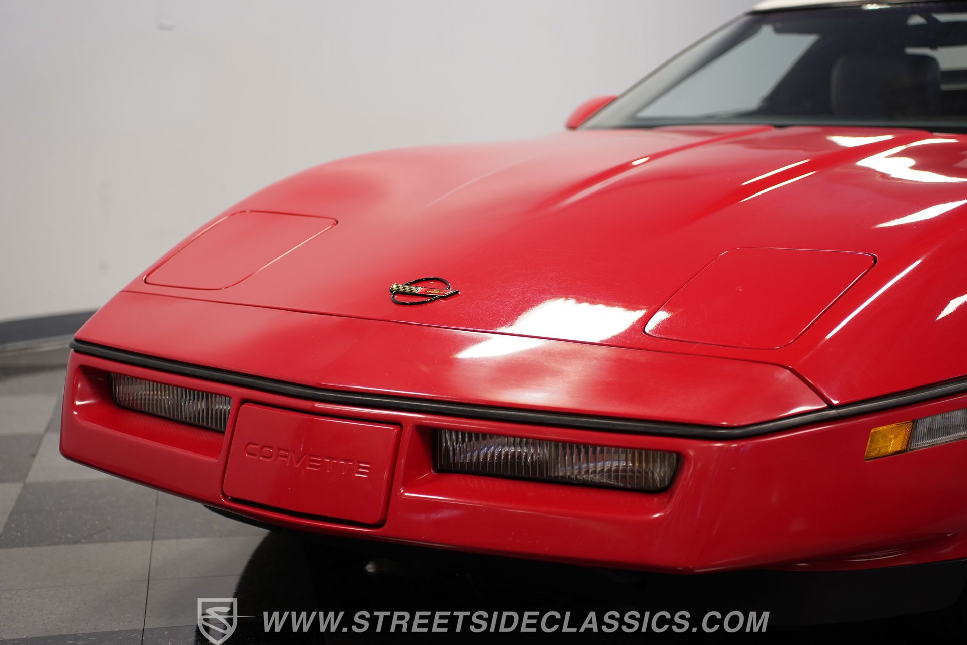 Used 1989 Chevrolet Corvette Convertible RWD image 19