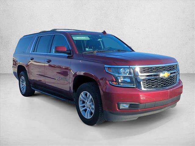 Used 2020 Chevrolet Suburban LT w/ Luxury Package image 3