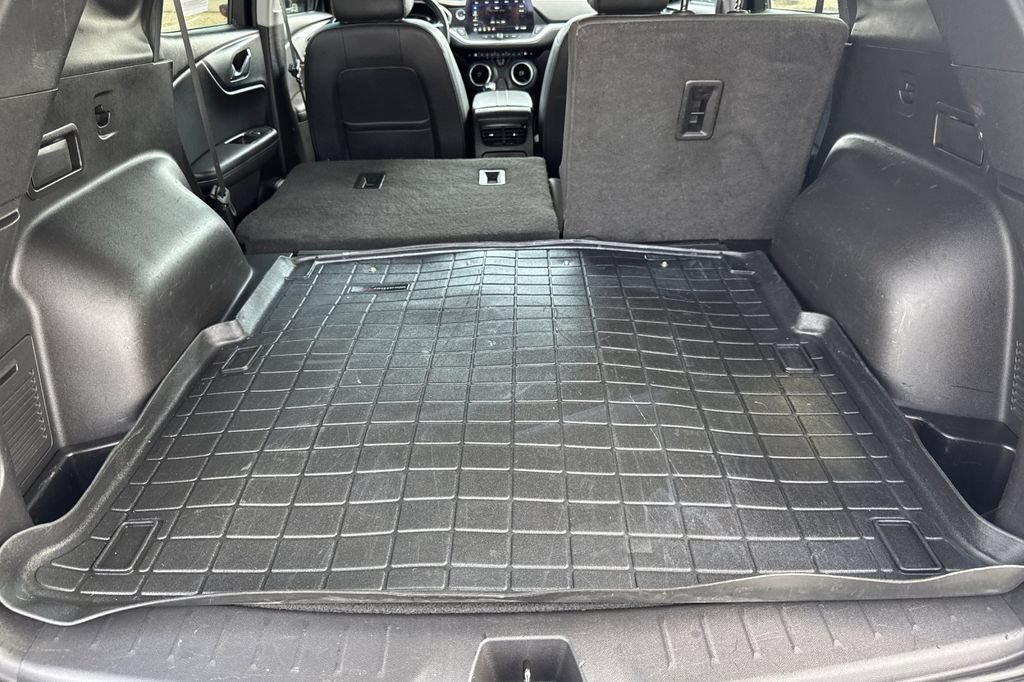 Used 2023 Chevrolet Blazer LT AWD/4WD image 15